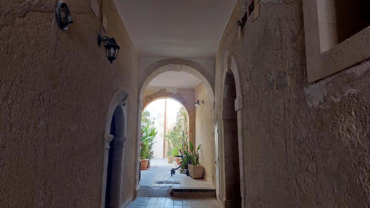 锡拉库扎La Casa Dei Gatti公寓 外观 照片